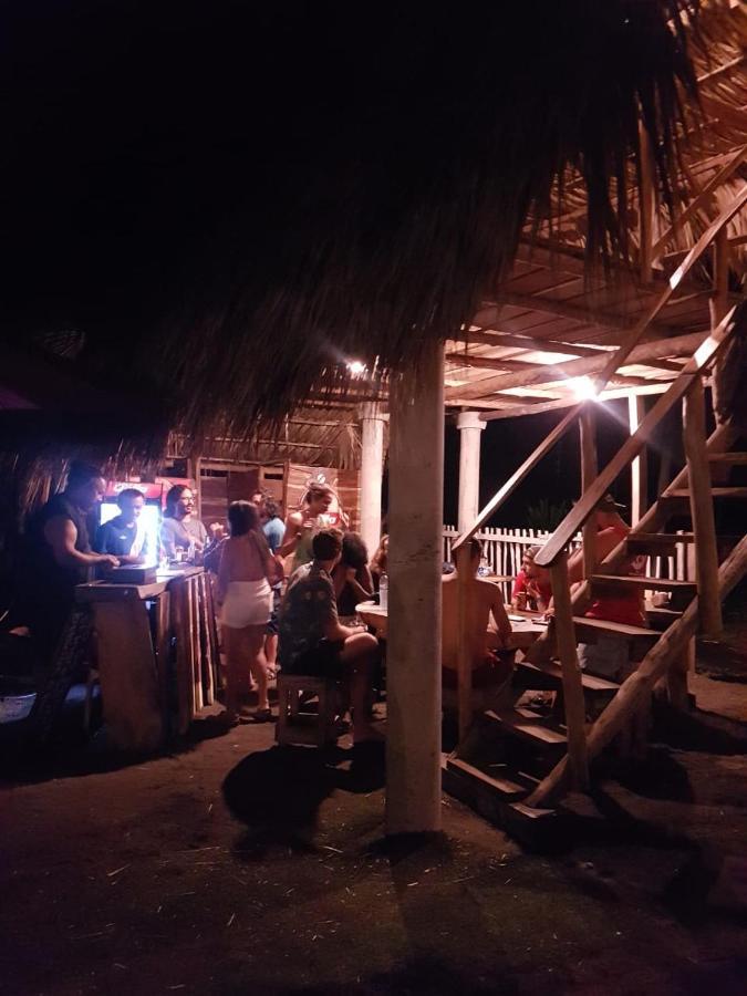 Mi Casa En La Playa Bed & Breakfast Escuintla Ngoại thất bức ảnh