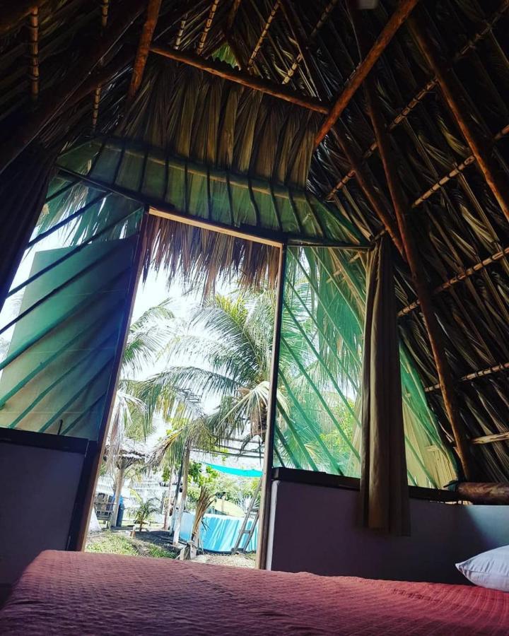 Mi Casa En La Playa Bed & Breakfast Escuintla Ngoại thất bức ảnh