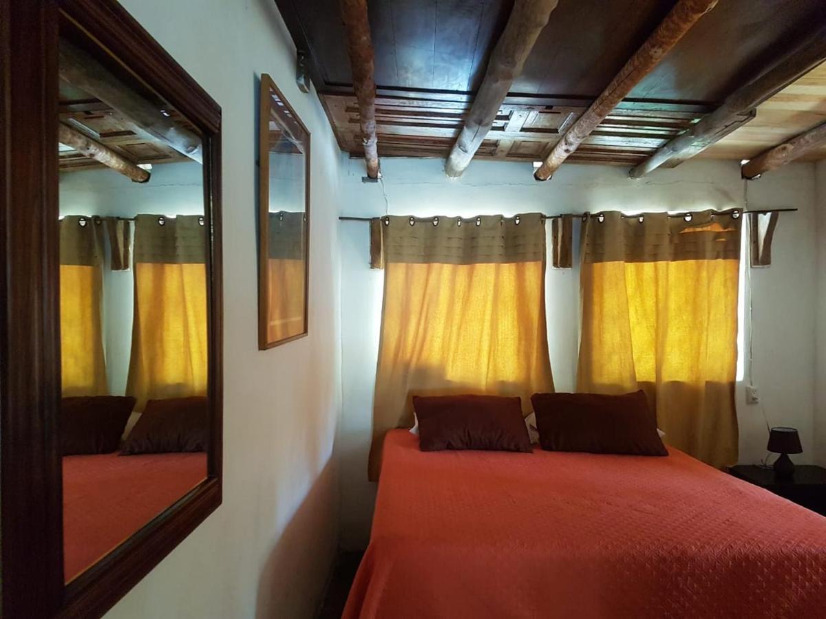 Mi Casa En La Playa Bed & Breakfast Escuintla Ngoại thất bức ảnh
