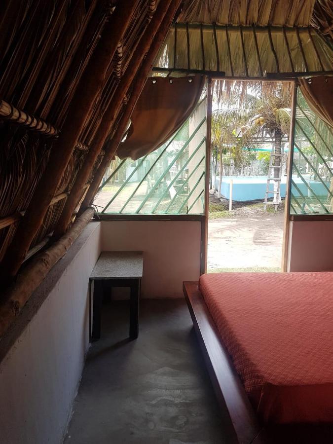 Mi Casa En La Playa Bed & Breakfast Escuintla Ngoại thất bức ảnh