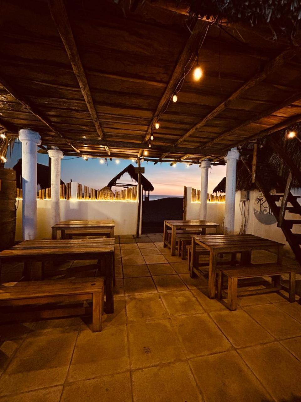 Mi Casa En La Playa Bed & Breakfast Escuintla Ngoại thất bức ảnh